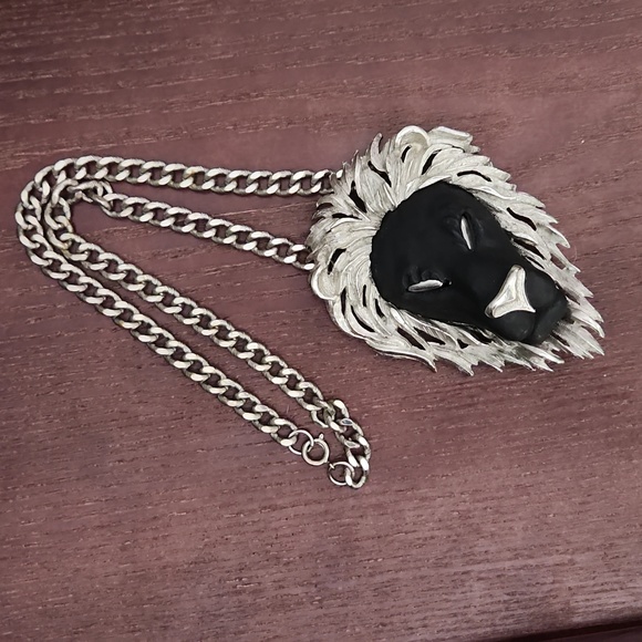 Lion head Razza black and silver plated necklace - Picture 5 of 8